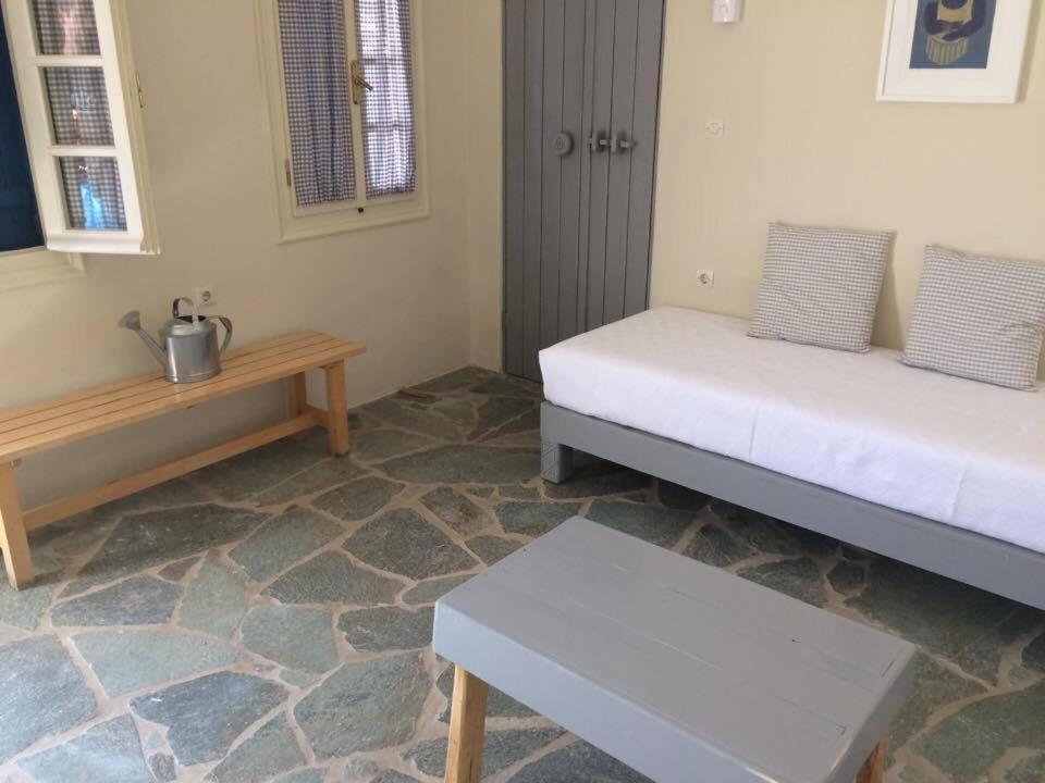 佐努萨岛Makares公寓式酒店 外观 照片